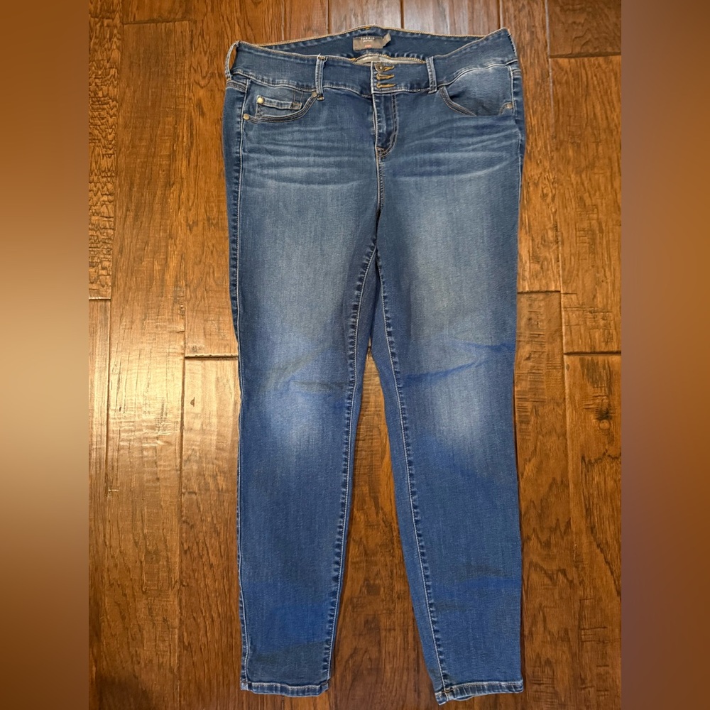Torrid Women's Blue Skinny Jeans